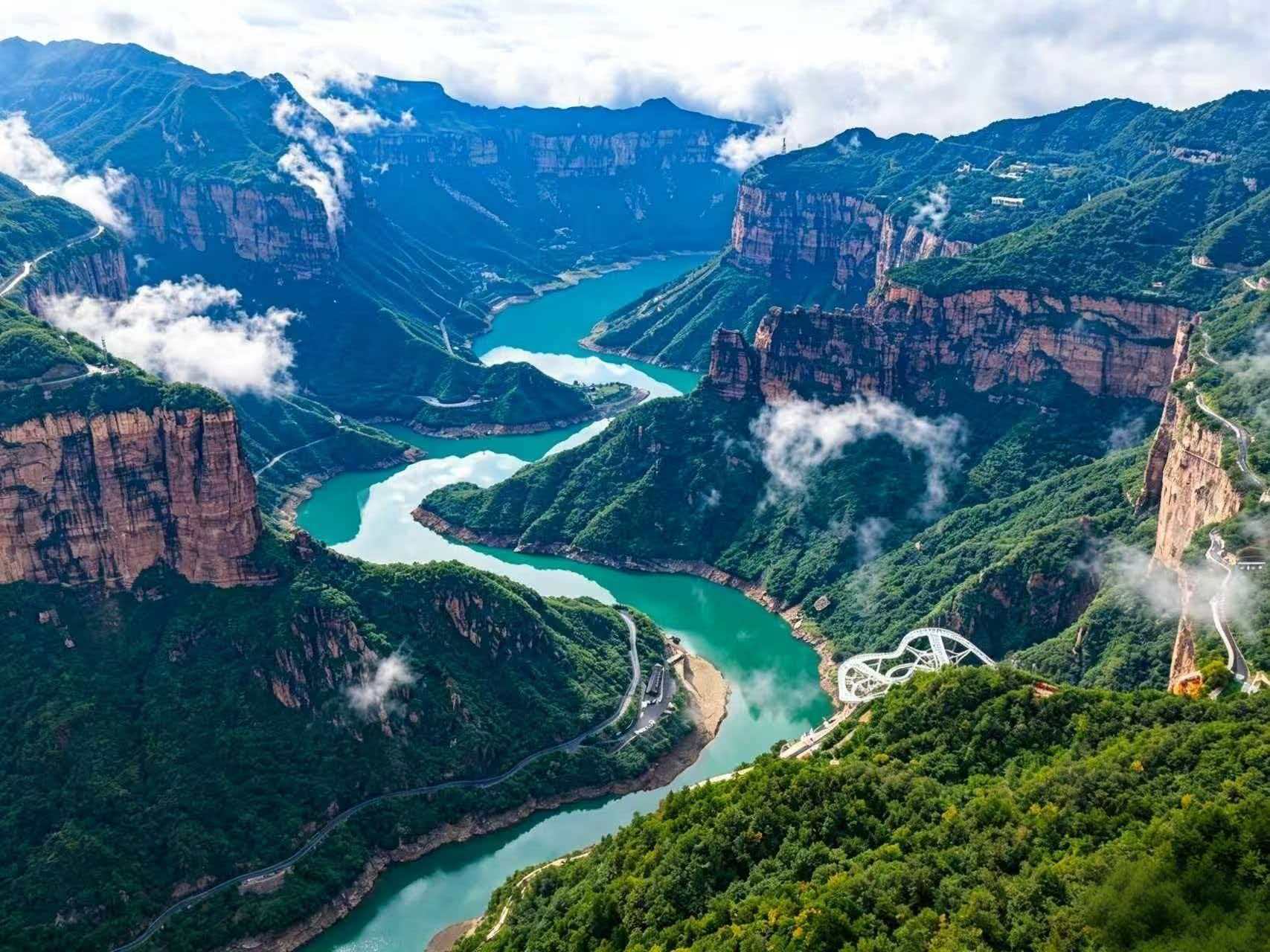 Baoquan Grand Canyon